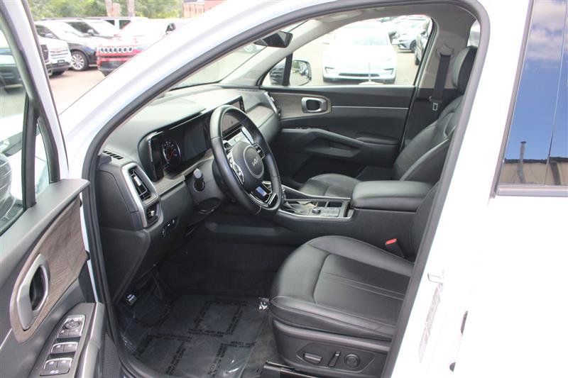 Used 2022 Kia Sorento S AWD/4WD image 9