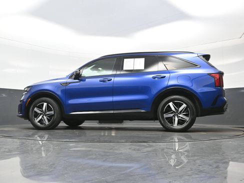 Used 2023 Kia Sorento S FWD image 30