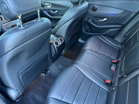 Certified 2022 Mercedes-Benz GLC 300 image 13