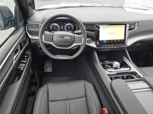 New 2026 Jeep Grand Wagoneer Limited image 29