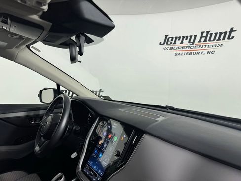 Used 2024 Subaru Outback Premium image 27