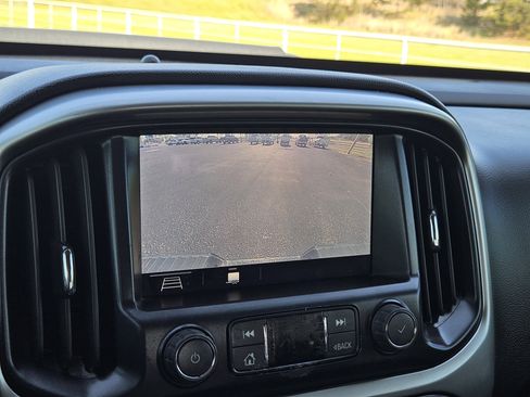 Used 2022 Chevrolet Colorado ZR2 image 20