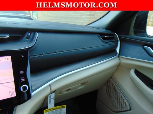 New 2026 Jeep Grand Cherokee Limited AWD/4WD image 34