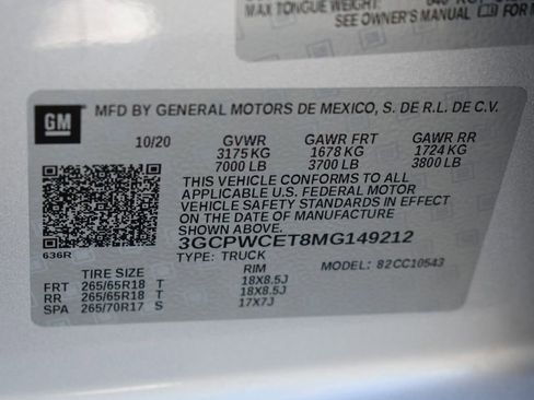 Used 2021 Chevrolet Silverado 1500 LT RWD image 32