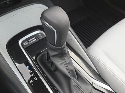 Used 2026 Toyota Corolla XSE image 33