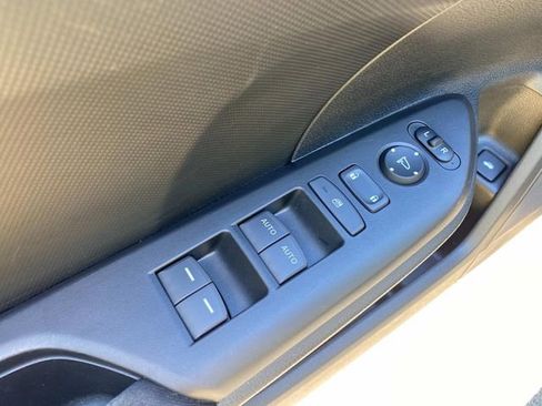 Used 2019 Honda Civic LX image 13