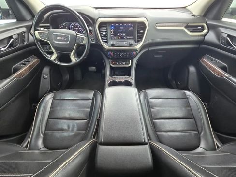 Used 2022 GMC Acadia Denali w/ Denali Technology Package image 10