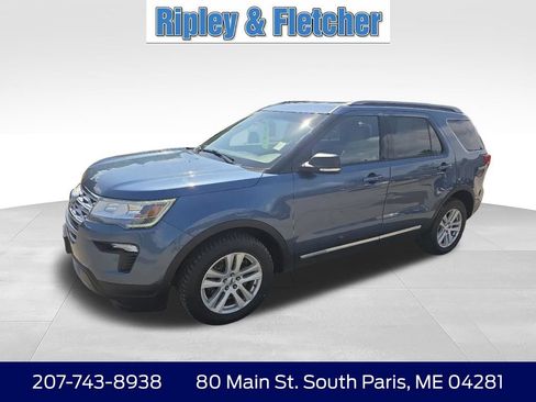 Used 2019 Ford Explorer XLT w/ Equipment Group 201A AWD/4WD image 7