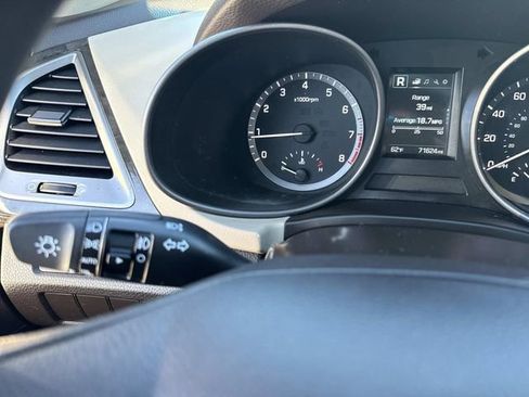 Used 2017 Hyundai Santa Fe Sport image 38