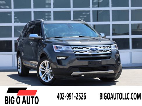 Used 2019 Ford Explorer XLT w/ Equipment Group 202A AWD/4WD image 1