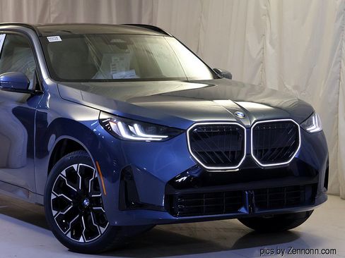 Used 2026 BMW X3 xDrive30i w/ Premium Package AWD/4WD image 2