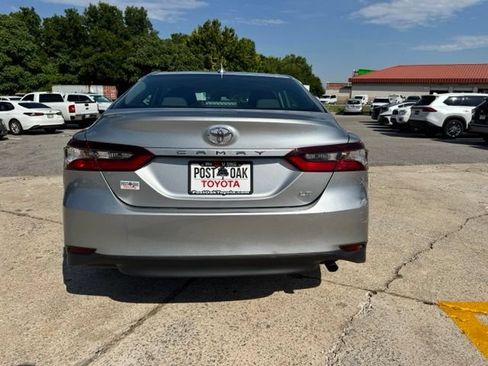 Used 2023 Toyota Camry LE FWD image 7