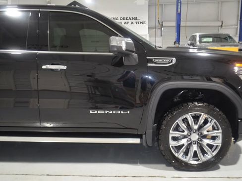 Used 2024 GMC Sierra 1500 Denali w/ Denali Reserve Package image 7