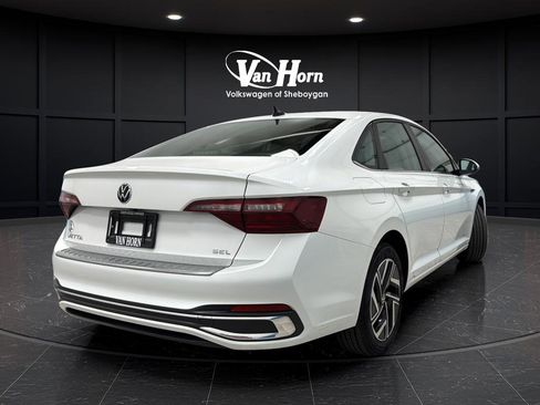 Used 2023 Volkswagen Jetta SEL FWD image 7