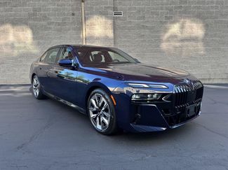 Used 2023 BMW 760i xDrive w/ Luxury Rear Seating Package AWD/4WD video 1
