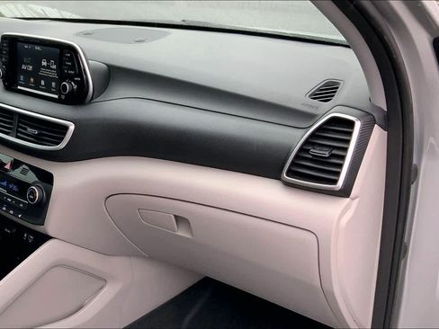 Used 2020 Hyundai Tucson SEL image 17