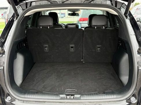 Used 2025 Ford Escape Platinum image 29