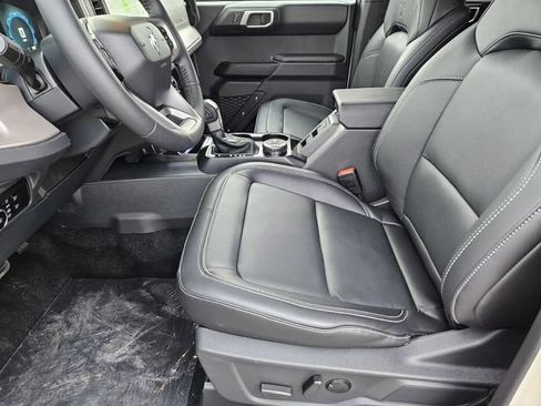 New 2025 Ford Bronco Outer Banks AWD/4WD image 28
