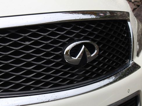 Used 2017 INFINITI QX80 4WD w/ Driver Assistance Package image 40