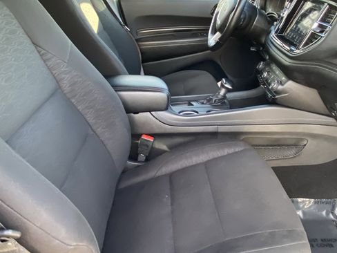 Used 2023 Dodge Durango SXT image 11