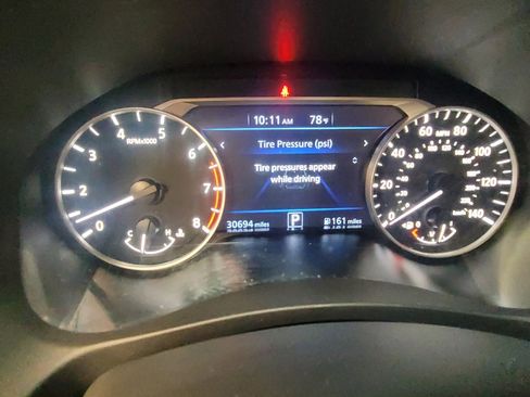 Used 2023 Nissan Altima 2.5 SV FWD image 23