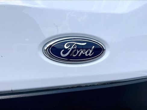 Used 2023 Ford Transit 250 Medium Roof AWD image 33