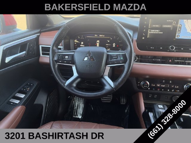 Used 2025 Mitsubishi Outlander SEL FWD image 13
