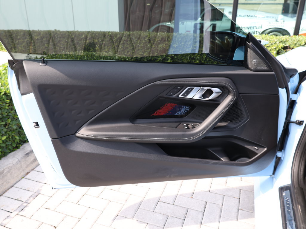 Used 2023 BMW M2 w/ Lighting Package RWD image 10