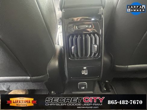 Used 2024 Jeep Compass Limited w/ High Altitude Package image 23