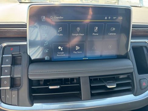 Used 2024 Chevrolet Suburban High Country w/ Advanced Technology Package image 28