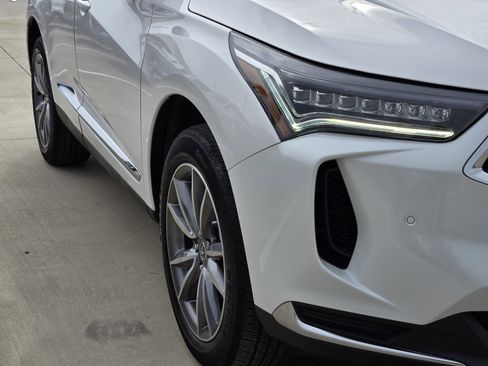 Used 2024 Acura RDX w/ Technology Package image 11