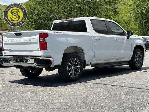 Used 2023 Chevrolet Silverado 1500 LT AWD/4WD image 6