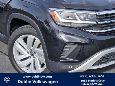 Used 2021 Volkswagen Atlas Cross Sport SE w/ Panoramic Sunroof Package image 9