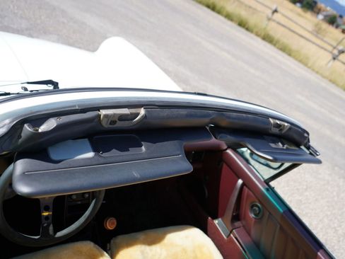 Used 1987 Porsche 911 Carrera image 15