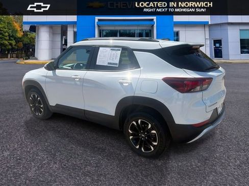 Certified 2023 Chevrolet TrailBlazer LT w/ Convenience Package FWD image 7