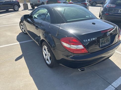 Used 2007 Mercedes-Benz SLK 280 image 8