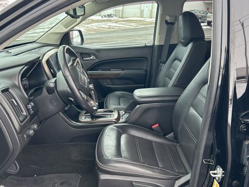 Used 2018 GMC Canyon Denali image 9