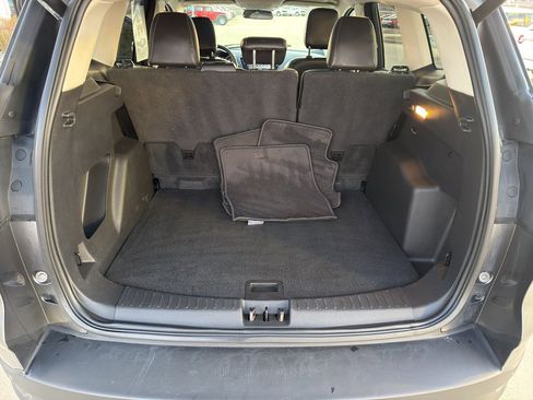 Used 2019 Ford Escape SEL image 14