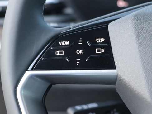 Used 2025 Audi Q5 Premium Plus image 18