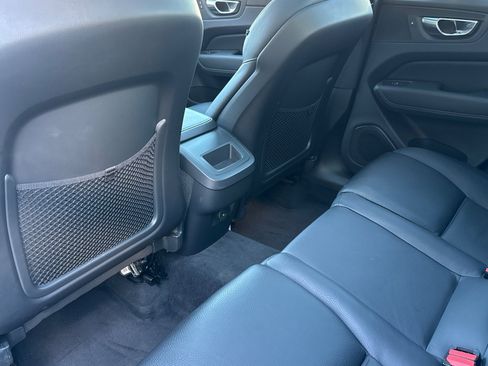 Used 2023 Volvo XC60 B5 Plus w/ Protection Package Premier image 12