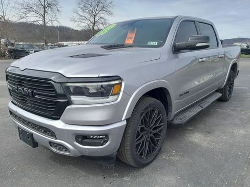 Used 2022 RAM 1500 Laramie AWD/4WD image 5