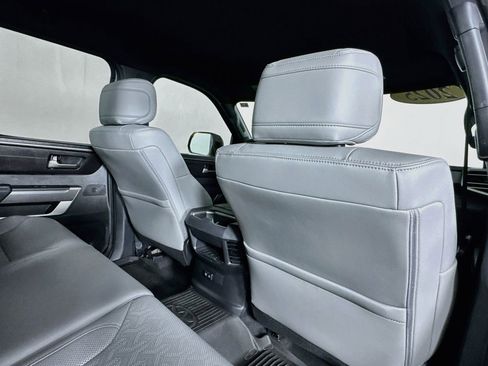 Used 2025 Toyota Tundra SR5 w/ SR5 Premium Package RWD image 31