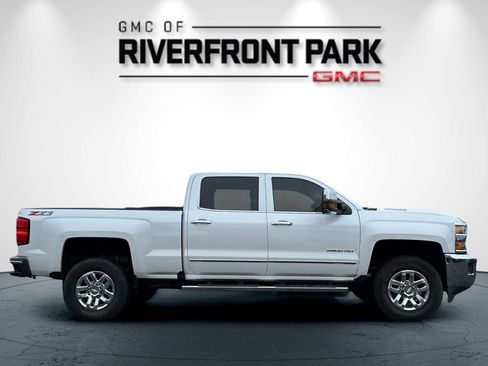 Used 2019 Chevrolet Silverado 3500 LTZ w/ Duramax Plus Package image 2