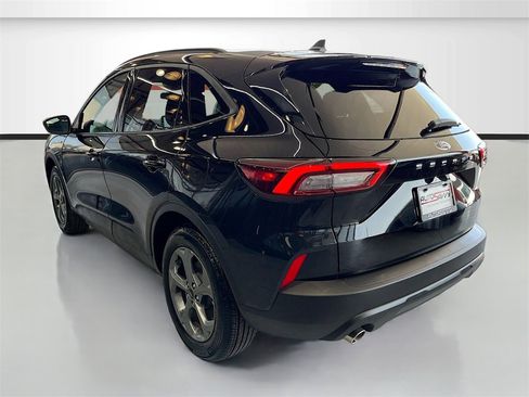 Used 2025 Ford Escape ST-Line image 5