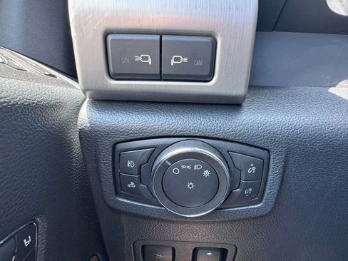 Used 2022 Ford F350 Platinum AWD/4WD image 37