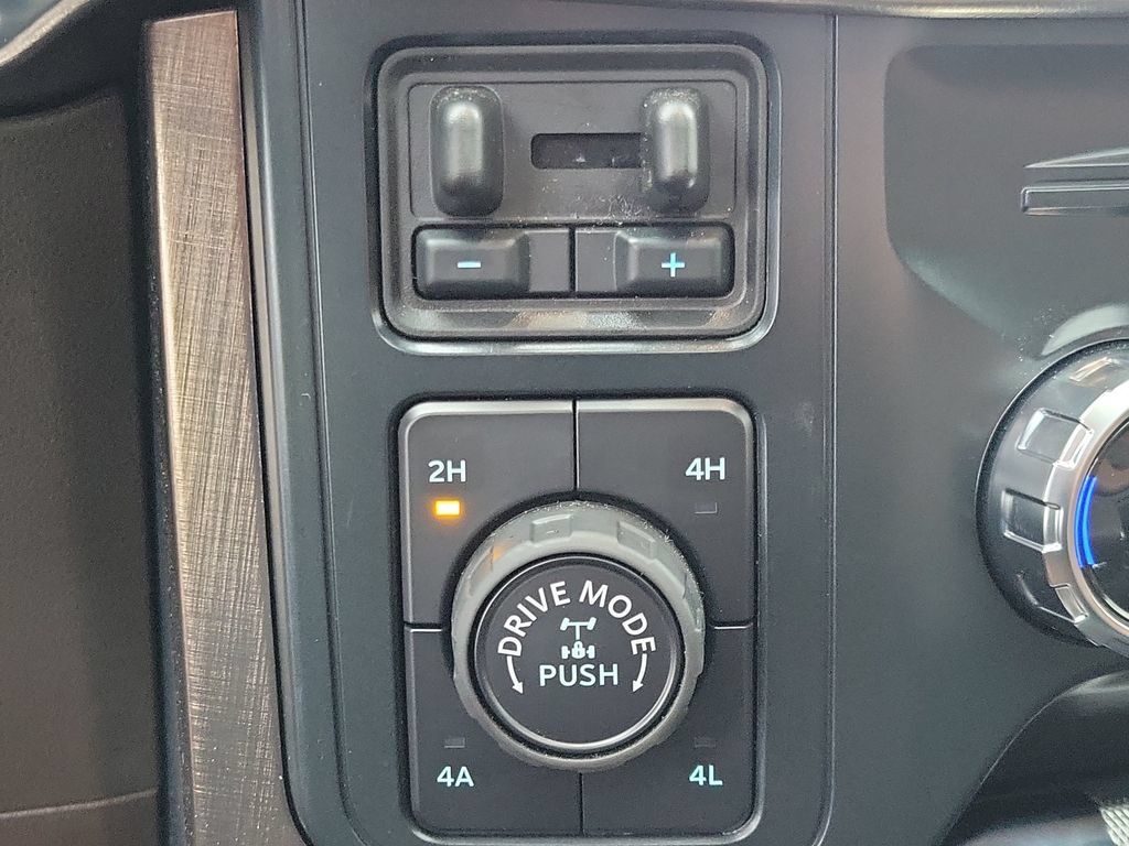 Used 2025 Ford F150 King Ranch w/ FX4 Off-Road Package AWD/4WD image 35