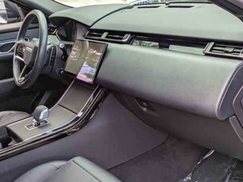 Used 2024 Land Rover Range Rover Velar Dynamic HSE image 21