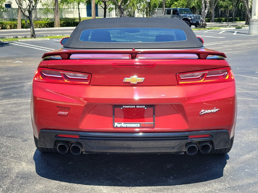 Used 2017 Chevrolet Camaro SS RWD image 7