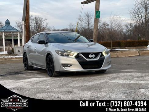 Used 2017 Nissan Maxima 3.5 SL FWD image 11