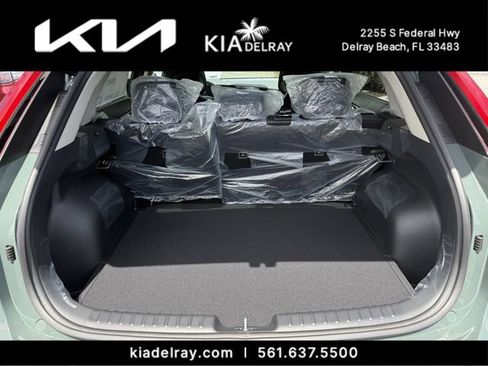 New 2026 Kia Niro SX Touring FWD image 8